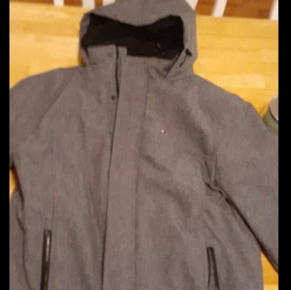 Men's L Tommy Hilfiger coat